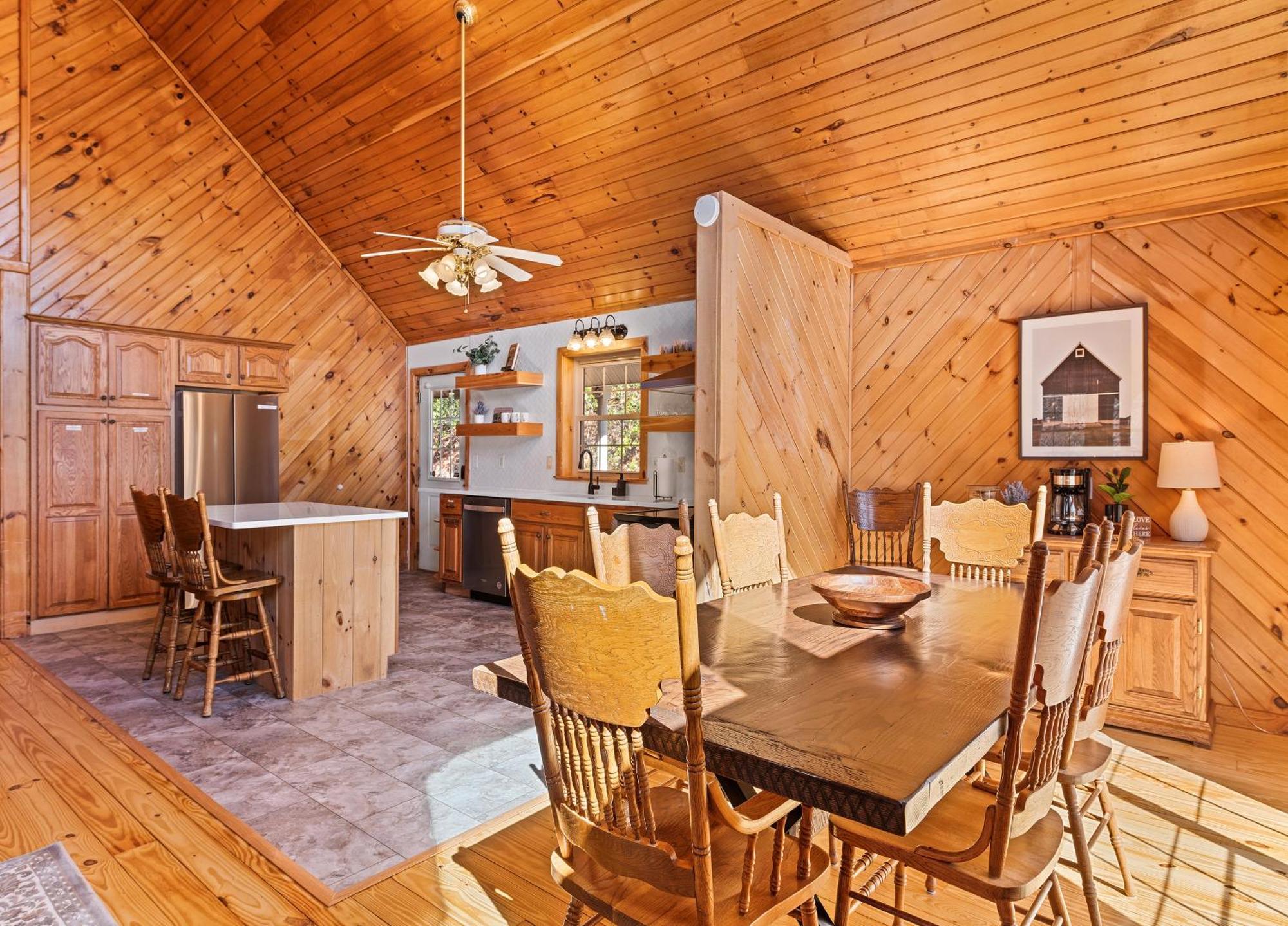 Maggie Valley Cabin With Beautiful Mountain Views, Hottub, Pet Friendly, Gameroom, Fireplace Eksteriør bilde