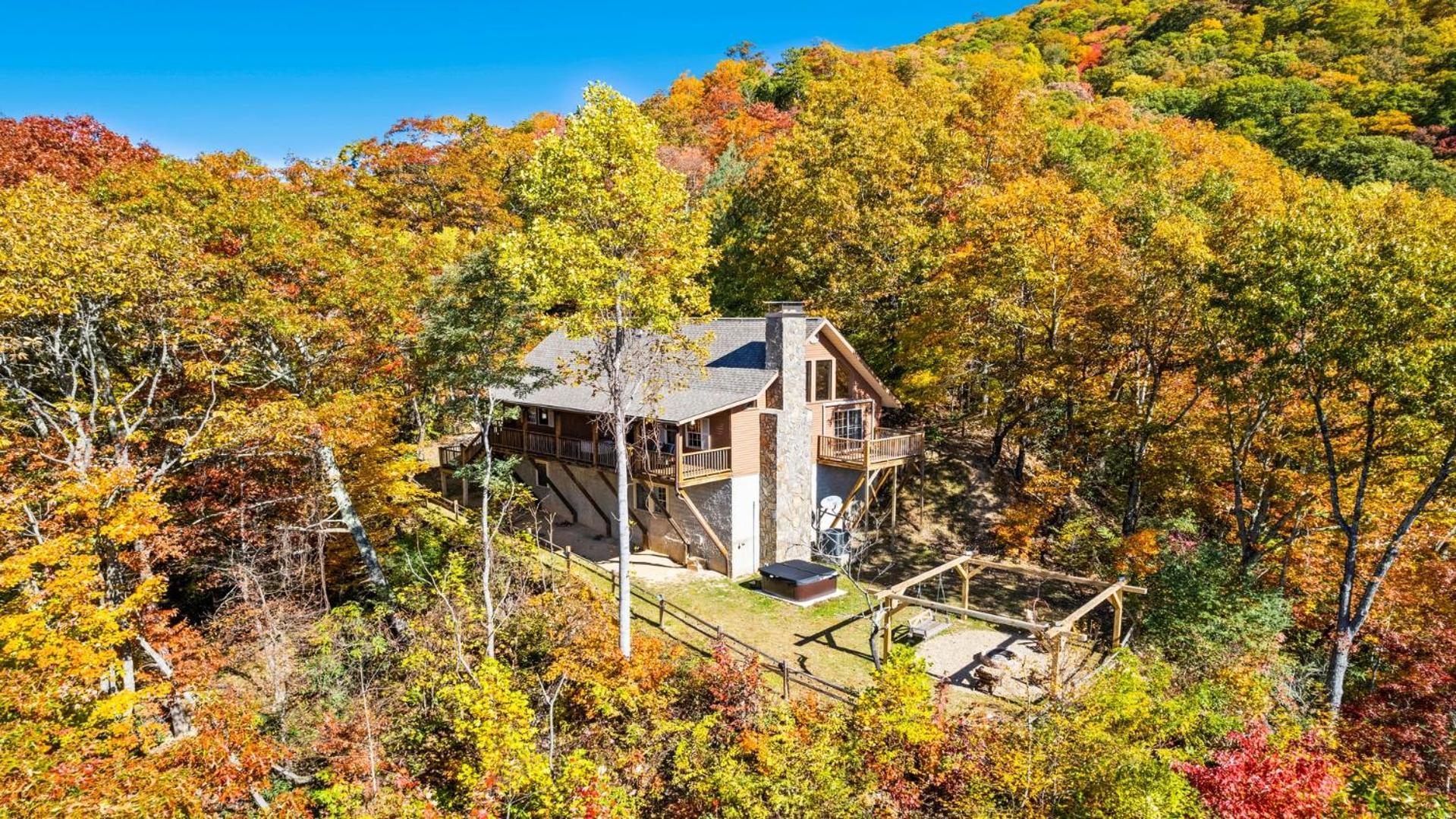 Maggie Valley Cabin With Beautiful Mountain Views, Hottub, Pet Friendly, Gameroom, Fireplace Eksteriør bilde